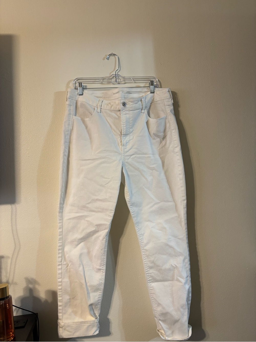 Old Navy White Relaxed Jeans